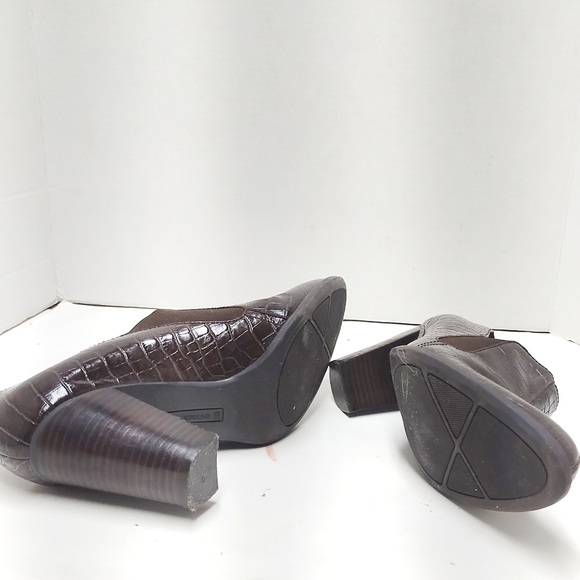 Enzo Angiolini block heels leather pointed toes Size: 10 M - Picture 7 of 7